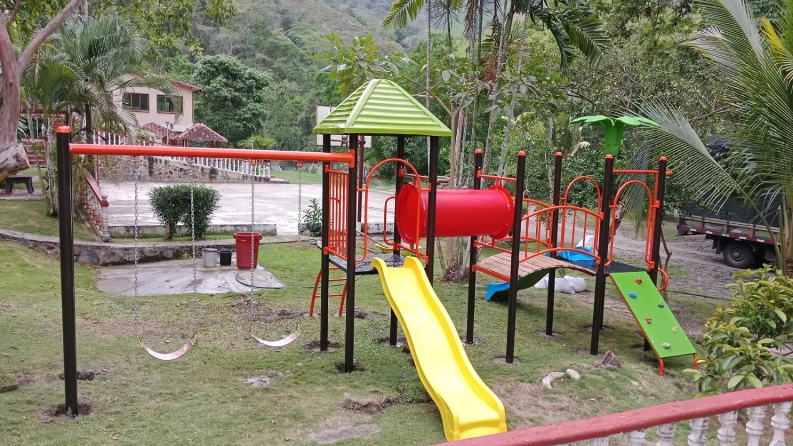 Hotel Campestre La Gaitana Тобия Экстерьер фото